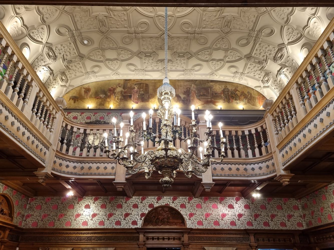 gallery image 0